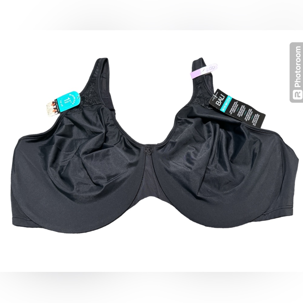NWT Bali minimizes bra